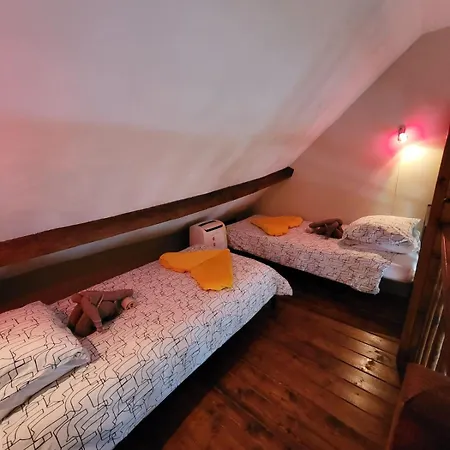 Le Relais Des Eléphants Colorés Couette-café Virlet