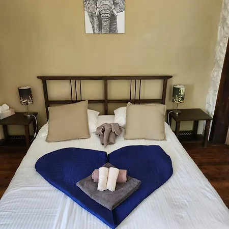 Alojamento de Acomodação e Pequeno-almoço Le Relais Des Elephants Colores