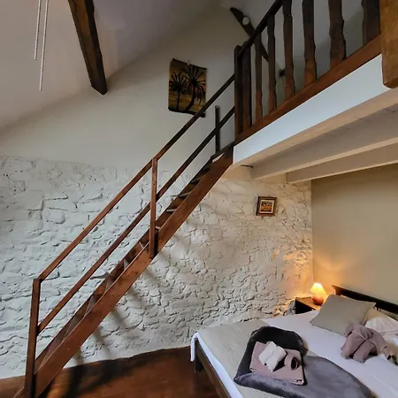 Bed & Breakfast Le Relais Des Elephants Colores Virlet