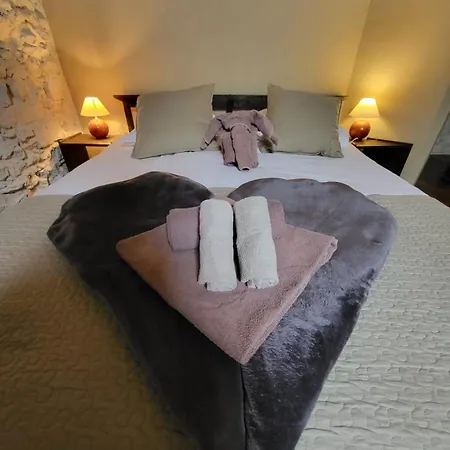 Le Relais Des Elephants Colores Bed & Breakfast