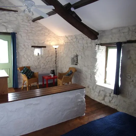 Le Relais Des Elephants Colores Virlet