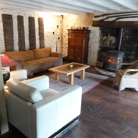 Le Relais Des Elephants Colores לינה וארוחת בוקר Virlet